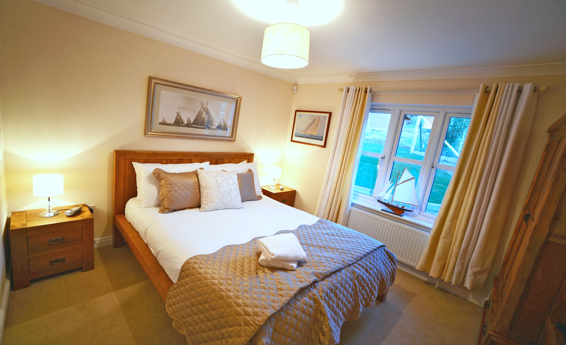Mews Hill Ground Floor Double Bedroom.jpg